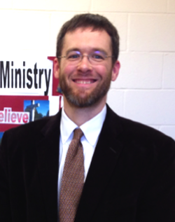 Dr. Marc Tumeinski